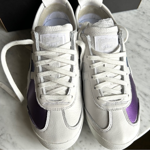 Onitsuka Tiger Limited Edition White Custom Sneakers Womens size 7 NWT - Picture 4 of 10